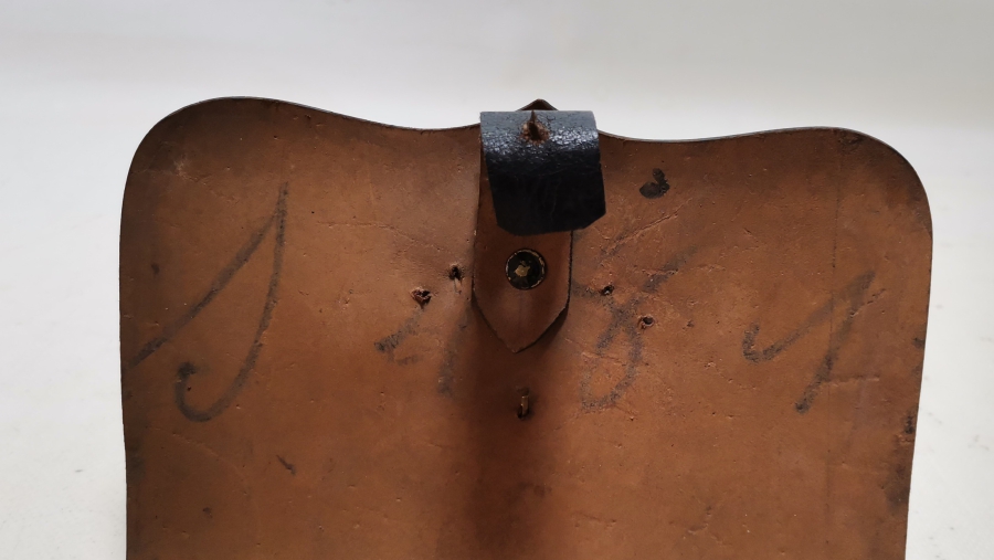 OSMANLI DÖNEMİ ÇOK NADİR MUSİKA-İ HUMAYUN ASKERLERİNE AİT DERİ ÇANTA