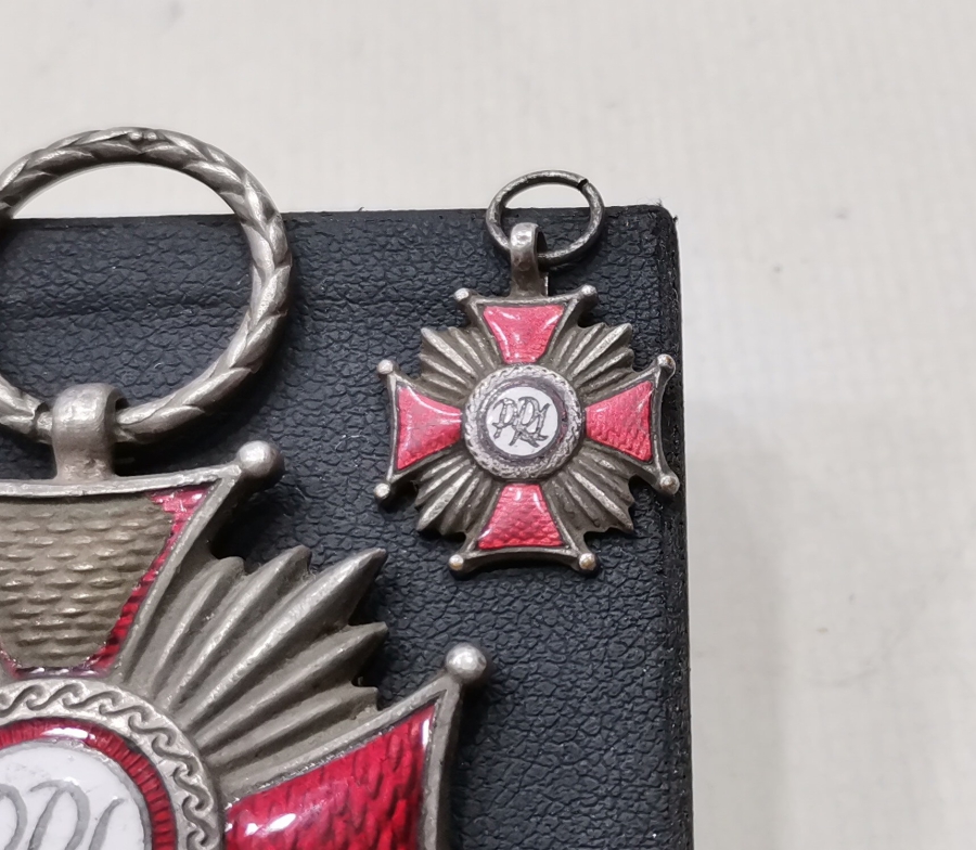 ÇOK NADİR MİNELİ GÜMÜŞ ÇİFTLİ POLONYA DEVLET NİŞANI