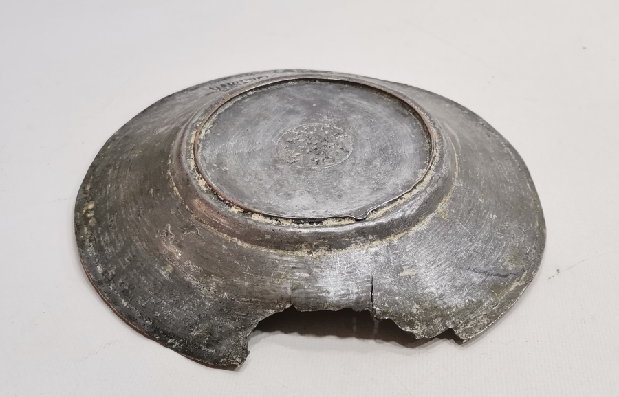 1776 TARİHLİ VE ERMENİCE YAZILI OSMANLI DÖNEMİ BAKIR TABAK