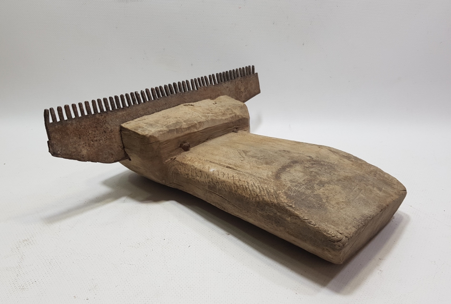 OSMANLI DÖNEMİ EL YAPIMI BÜYÜK BOY YÜN TARAĞI