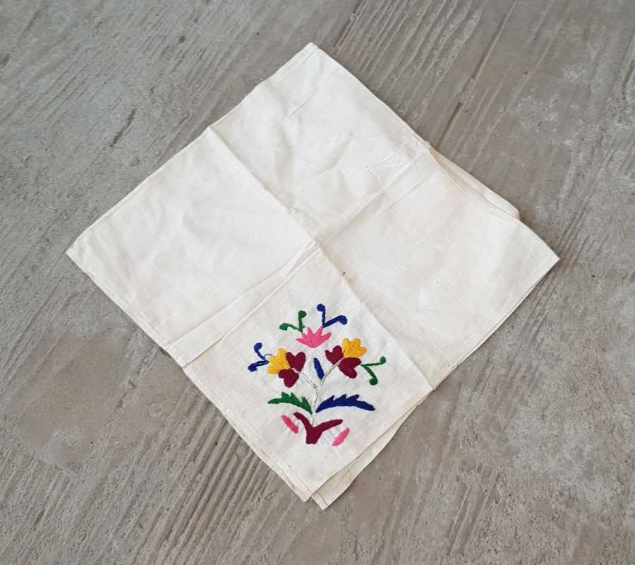 İPEK İP VE GÜMÜŞ SIRMA İŞÇİLİKLİ OSMANLI DÖNEMİ ÇEVRE