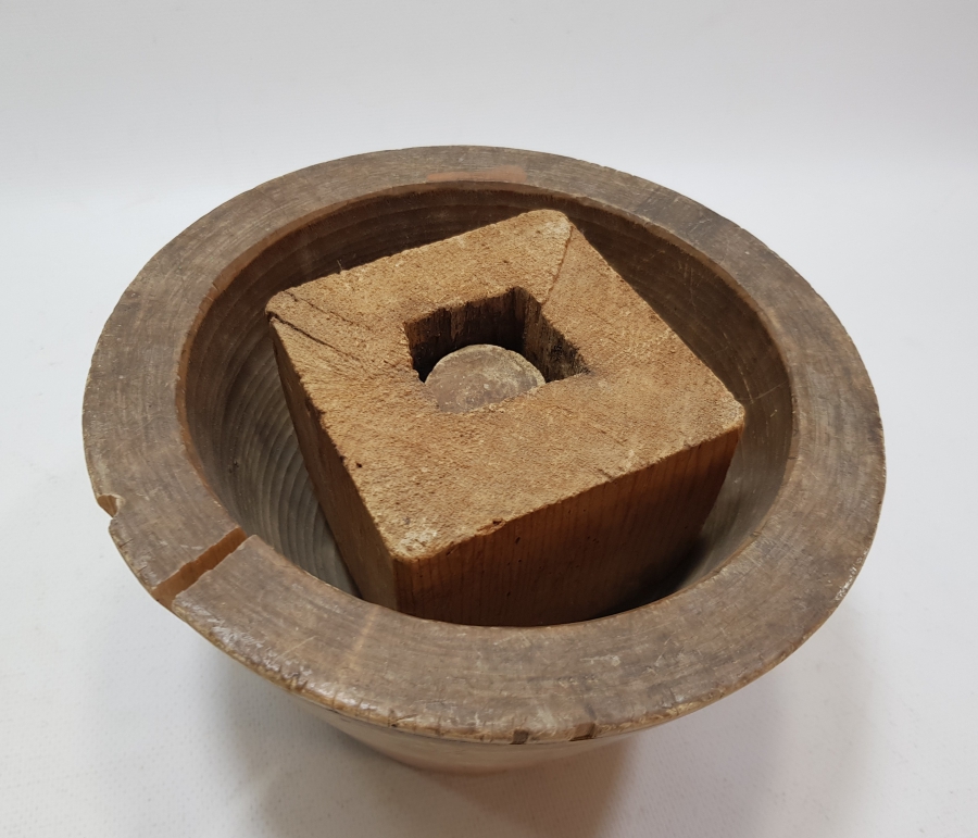 OSMANLI DÖNEMİ AHŞAP HAMİDİ TİPTE FES KALIBI