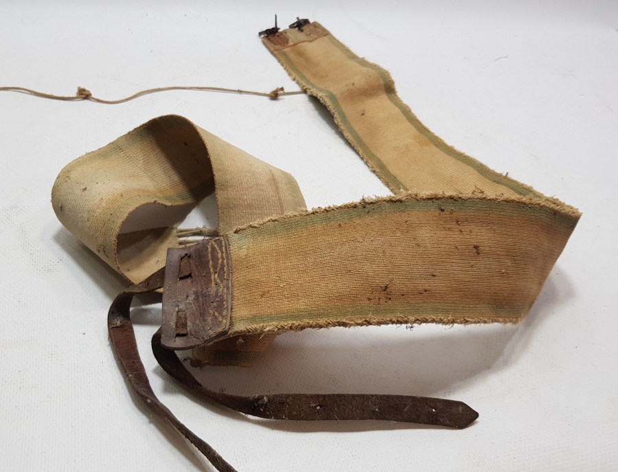 İÇİNDE GİZLİ ALTIN KESESİ BULUNAN OSMANLI DÖNEMİ KUŞAK