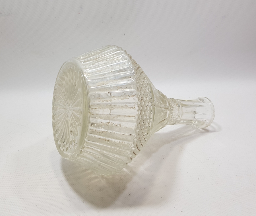 KRİSTAL KESME İŞÇİLİKLİ ANTİKA CAM VAZO