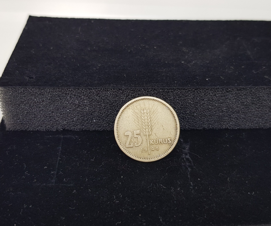 1944 YILI 25 KURUŞ