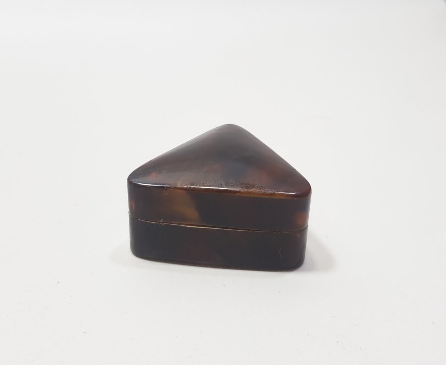 OSMANLI DÖNEMİ KAPAKLI BAĞA KUTU