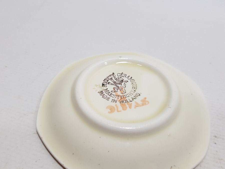 OSMANLI DÖNEMİ AY YILDIZLI PORSELEN MACUNLUK