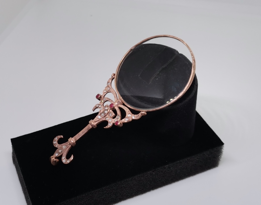 ELMAS VE YAKUTLARLA SÜSLÜ ÖZEL YAPIM ANTİKA BÜYÜTEÇ