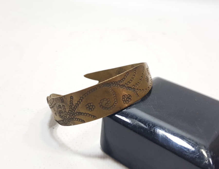 BALIK FORMUNDA YAPILMIŞ OSMANLI DÖNEMİ EL YAPIMI ROMATİZMA BİLEZİĞİ