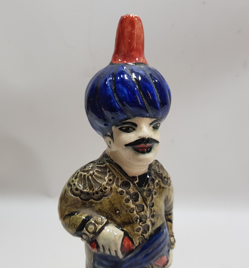 ÖMER CESUR USTA İMZALI ÇOK NADİR KÜTAHYA EFE FİGÜRÜ