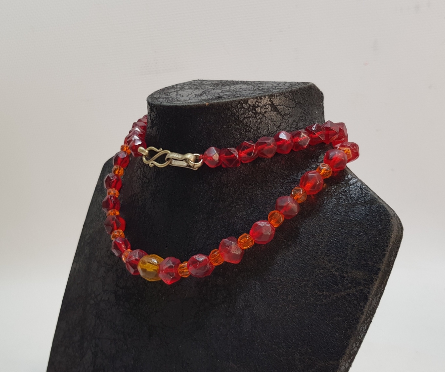 OSMANLI DÖNEMİ BEYKOZ CAM GERDANLIK