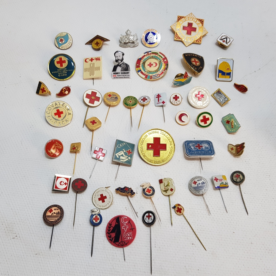 HAZIR KOLEKSİYON - KIZILHAÇ VE KIZILAY ROZET LOTU