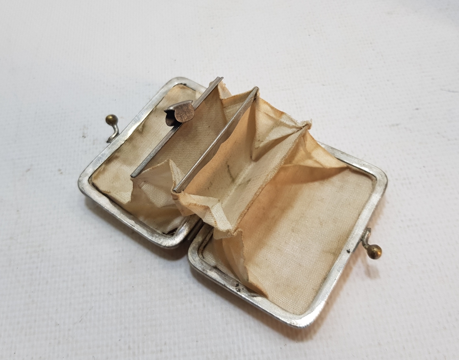 ANTİKA BOZUK PARA CÜZDANI