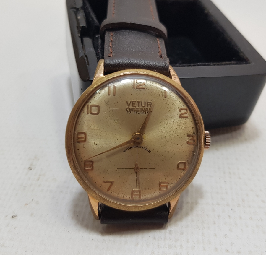 VETUR MARKA KOL SAATİ