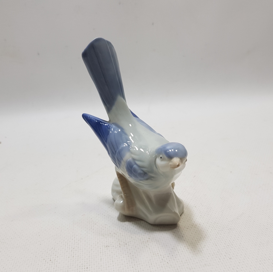 ANTİKA PORSELEN KUŞ BİBLOSU