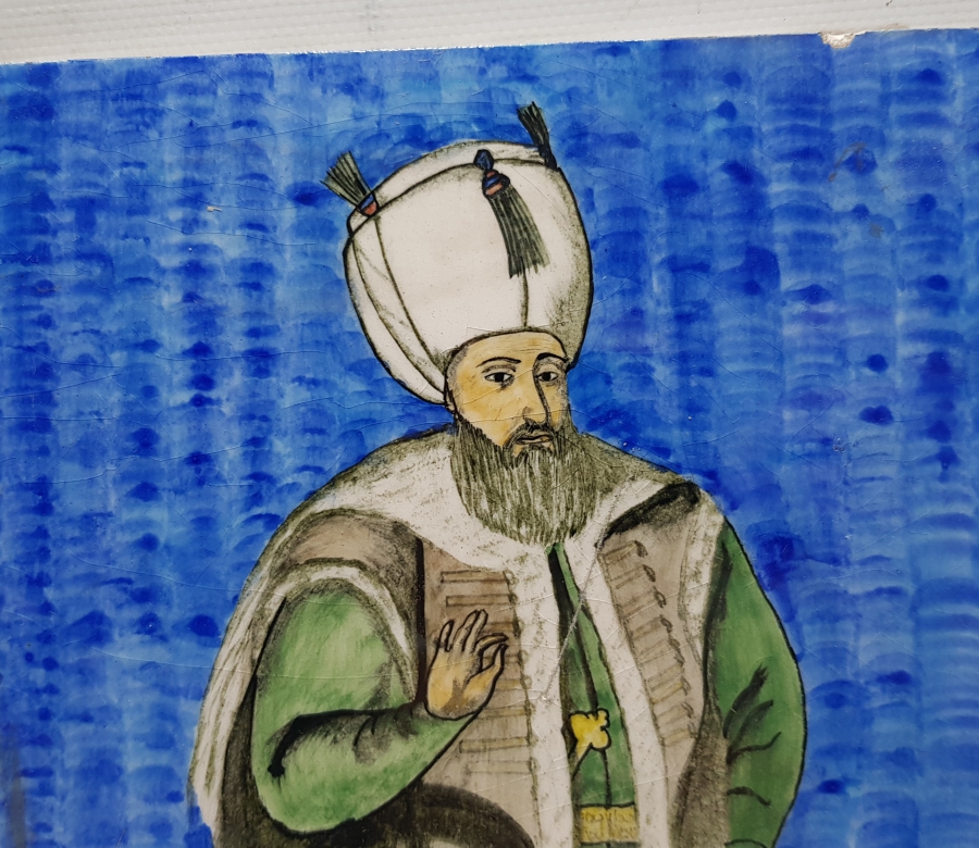 KANUNİ SULTAN SÜLEYMAN RESİMLİ EL BOYAMA KÜTAHYA ÇİNİ KARO