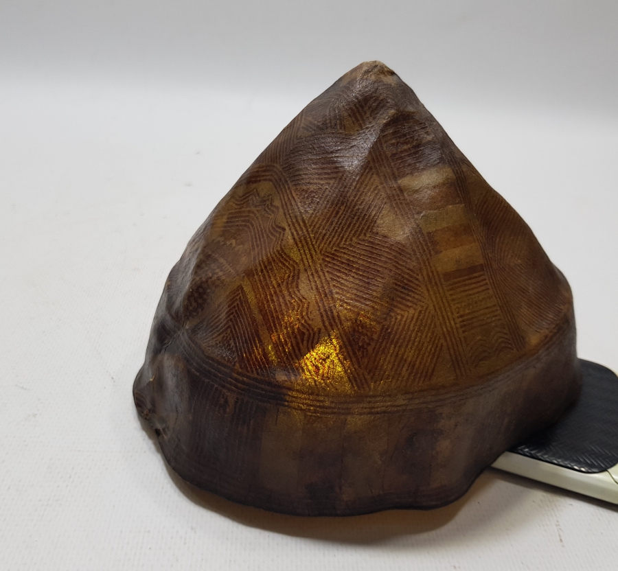 OSMANLI DÖNEMİ DERİ PAPAZ ŞAPKASI