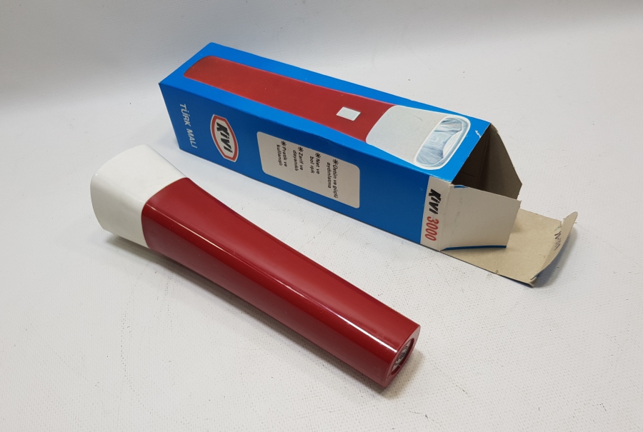 ANTİKA KİVİ MARKA EL FENERİ