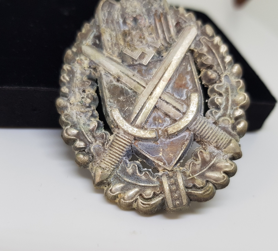 2. DÜNYA SAVAŞI DÖNEMİ NAZİ SUBAY BRÖVESİ