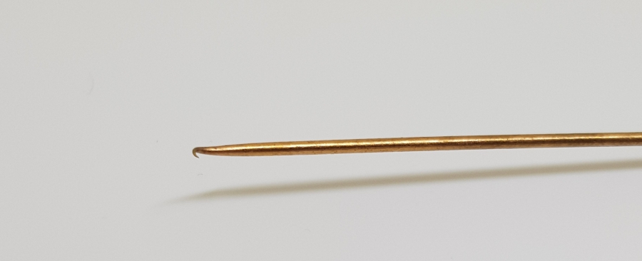 ALTIN KAPLAMA SAÇ İĞNESİ