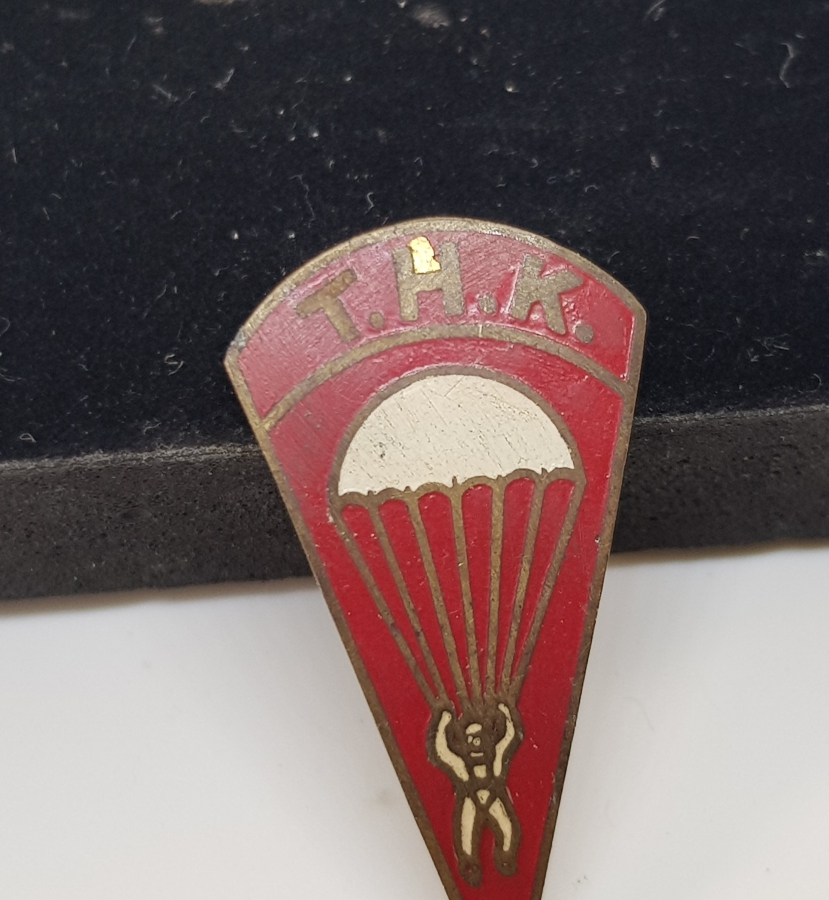 TÜRK HAVA KURUMU ÇOK NADİR ROZET