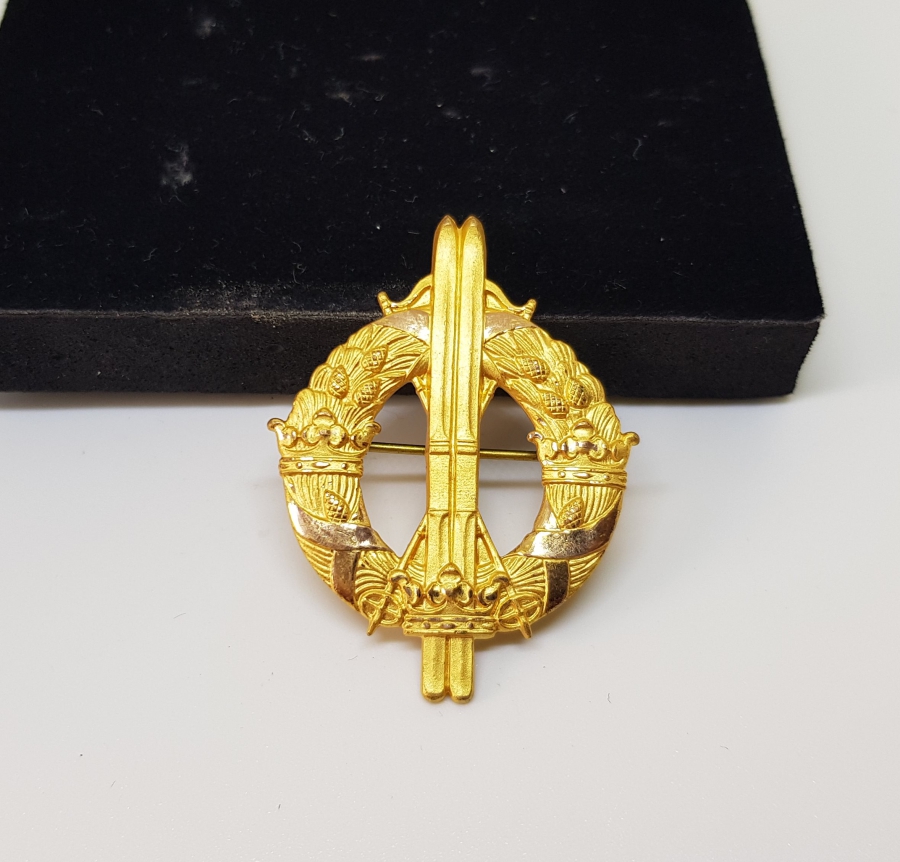 KAYAKÇILIKLA İLGİLİ 2 ADET ROZET