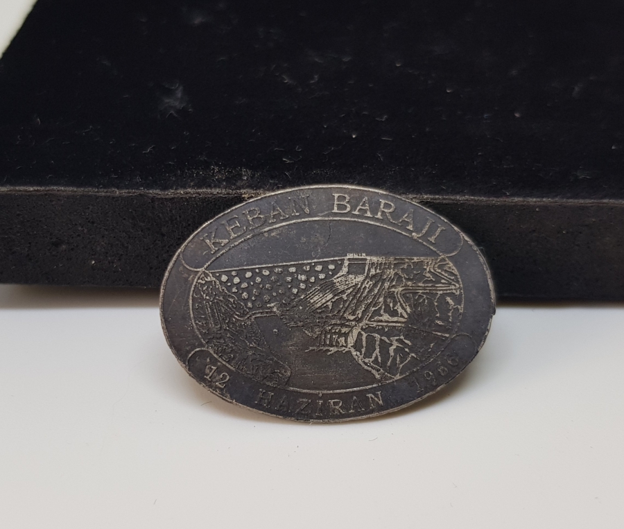 1966 KEBAN BARAJI GÜMÜŞ ROZET