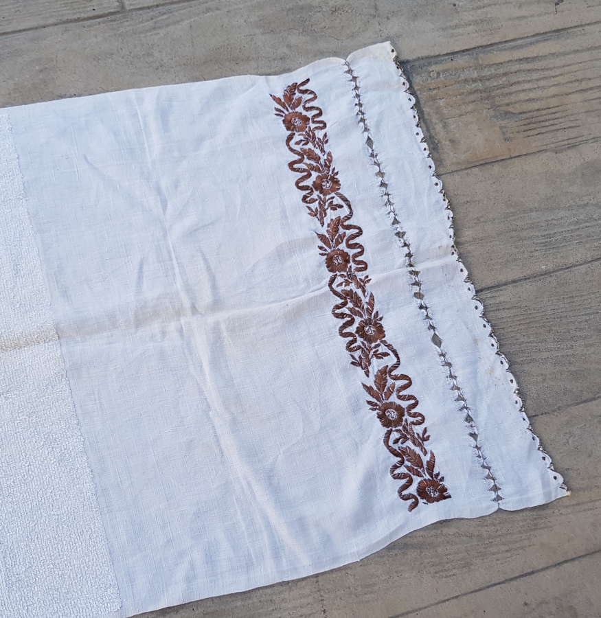 KÜTAHYA'NIN SARAY İÇİN YAPTIĞI NAKKAŞHANE İMZALI NADİR YAĞLIK