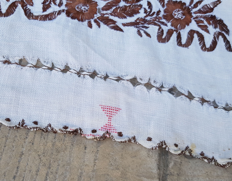 KÜTAHYA'NIN SARAY İÇİN YAPTIĞI NAKKAŞHANE İMZALI NADİR YAĞLIK