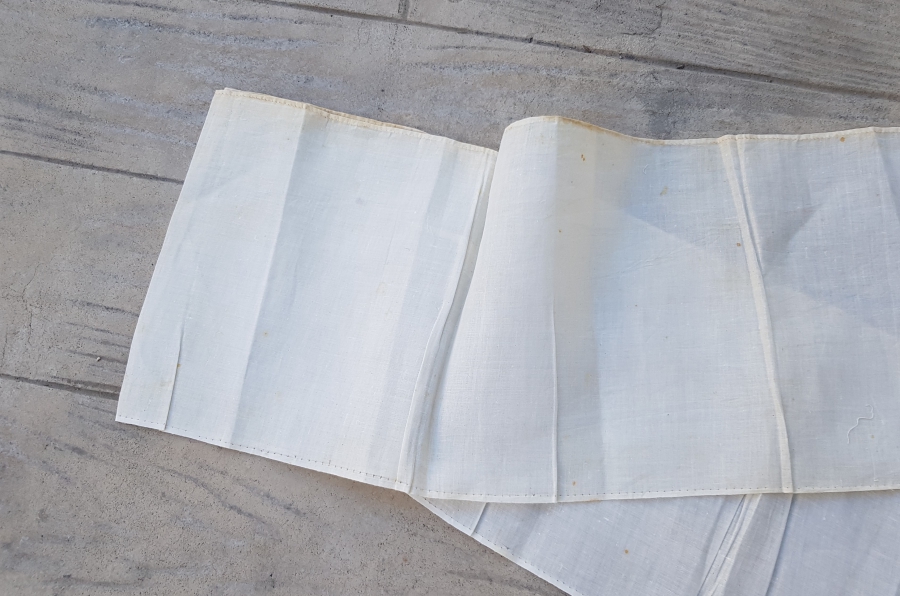 OSMANLI DÖNEMİ ALTIN SIRMA İŞLEMELİ İPEK UÇKUR