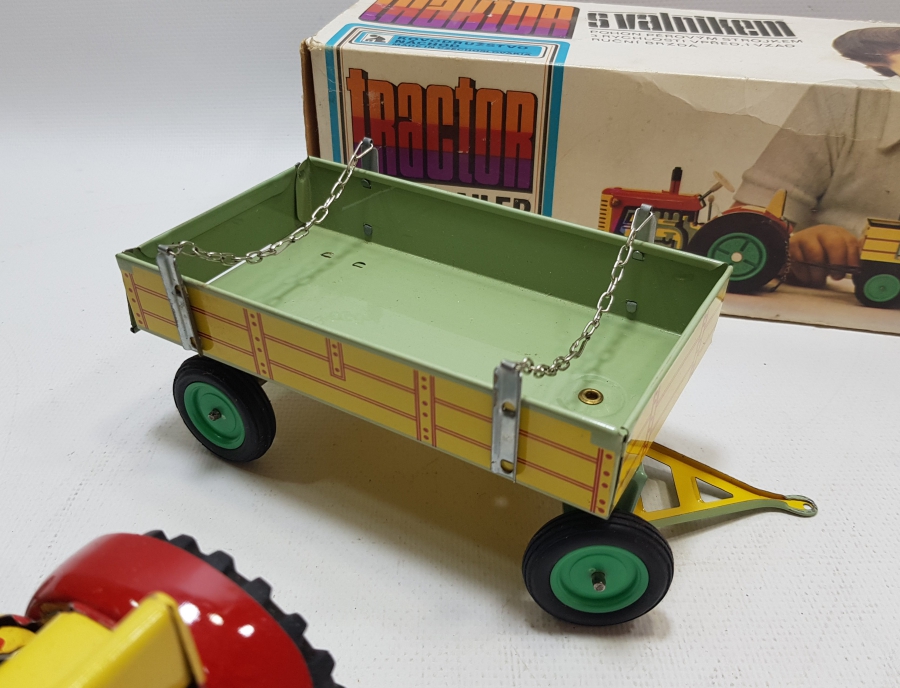 ANTİKA OYUNCAK TRAKTÖR