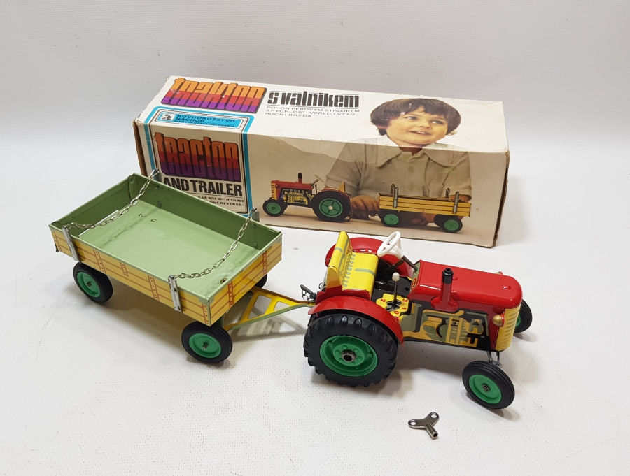 ANTİKA OYUNCAK TRAKTÖR