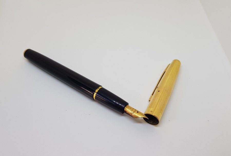 ALTIN UÇLU WATERMANS DOLMA KALEM