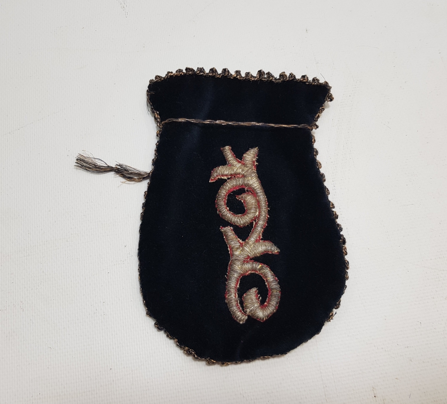 OSMANLI DÖNEMİ SIRMA İŞLEMELİ KINA KESESİ