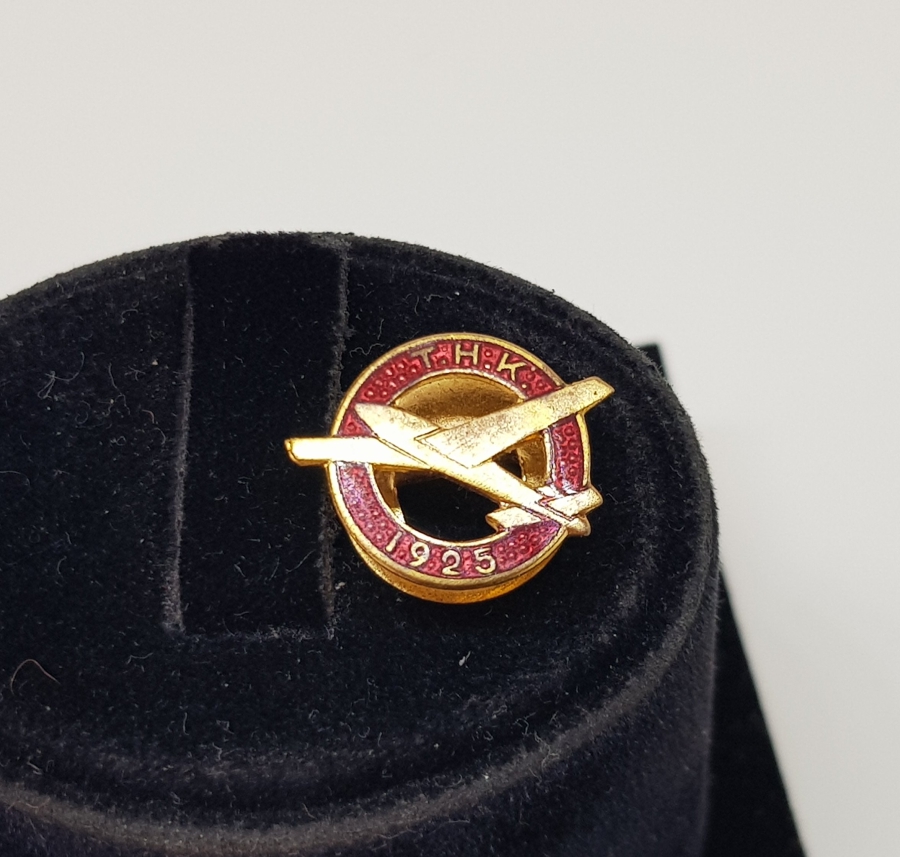 TÜRK HAVA KURUMU ROZET LOTU