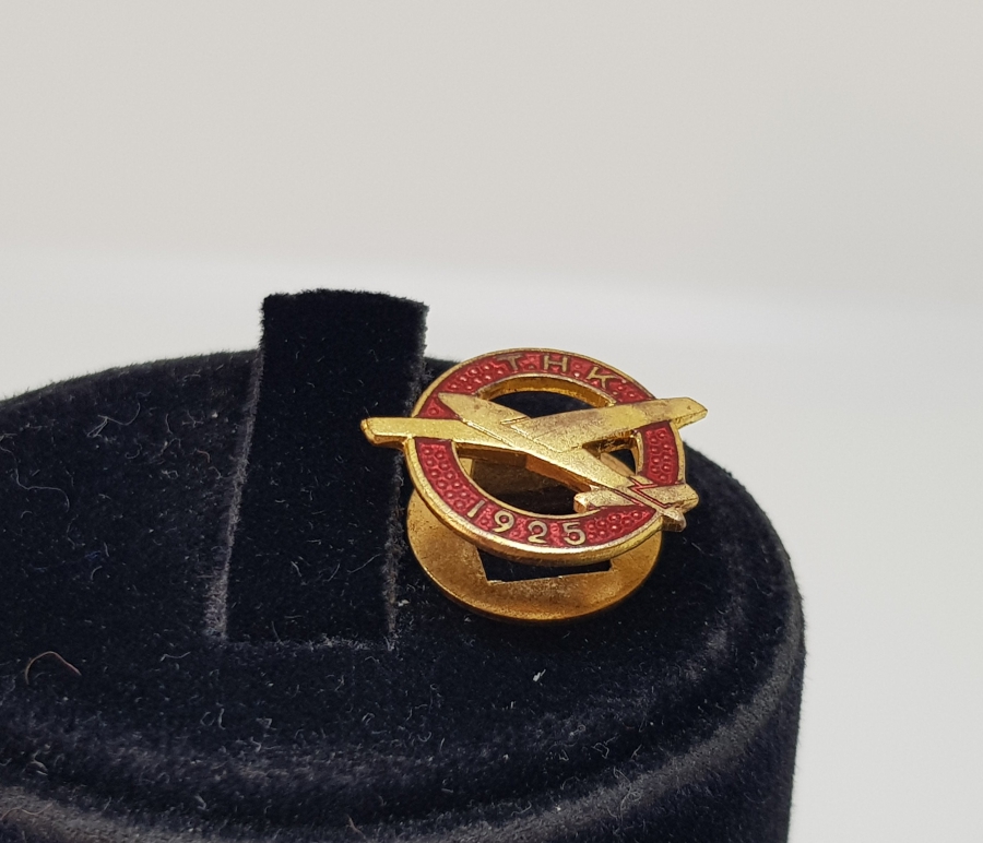 TÜRK HAVA KURUMU ROZET LOTU