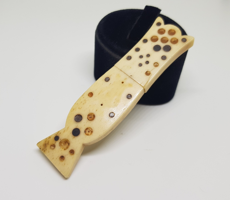 MİNARE FORMUNDA YAPILMIŞ OSMANLI DÖNEMİ TEKKE İŞİ KEMİK İĞNEDAN