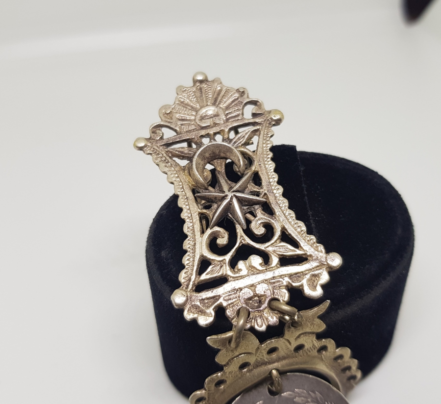 ORİJİNAL AY YILDIZLI GÜMÜŞ ASKISIYLA NADİR FORMDA YUNAN HARBİ MADALYASI