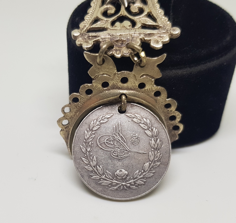 ORİJİNAL AY YILDIZLI GÜMÜŞ ASKISIYLA NADİR FORMDA YUNAN HARBİ MADALYASI