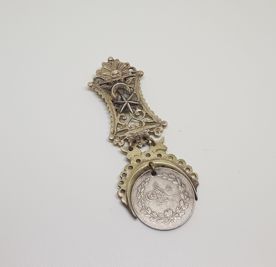 ORİJİNAL AY YILDIZLI GÜMÜŞ ASKISIYLA NADİR FORMDA YUNAN HARBİ MADALYASI