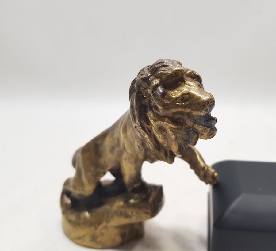 SANATÇI İMZALI 1900 BAŞLARI BRONZ ASLAN FİGÜRÜ