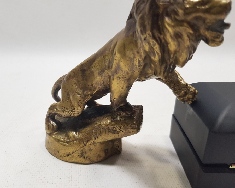 SANATÇI İMZALI 1900 BAŞLARI BRONZ ASLAN FİGÜRÜ