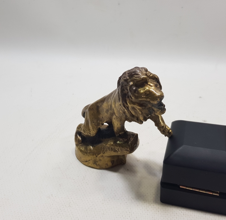 SANATÇI İMZALI 1900 BAŞLARI BRONZ ASLAN FİGÜRÜ