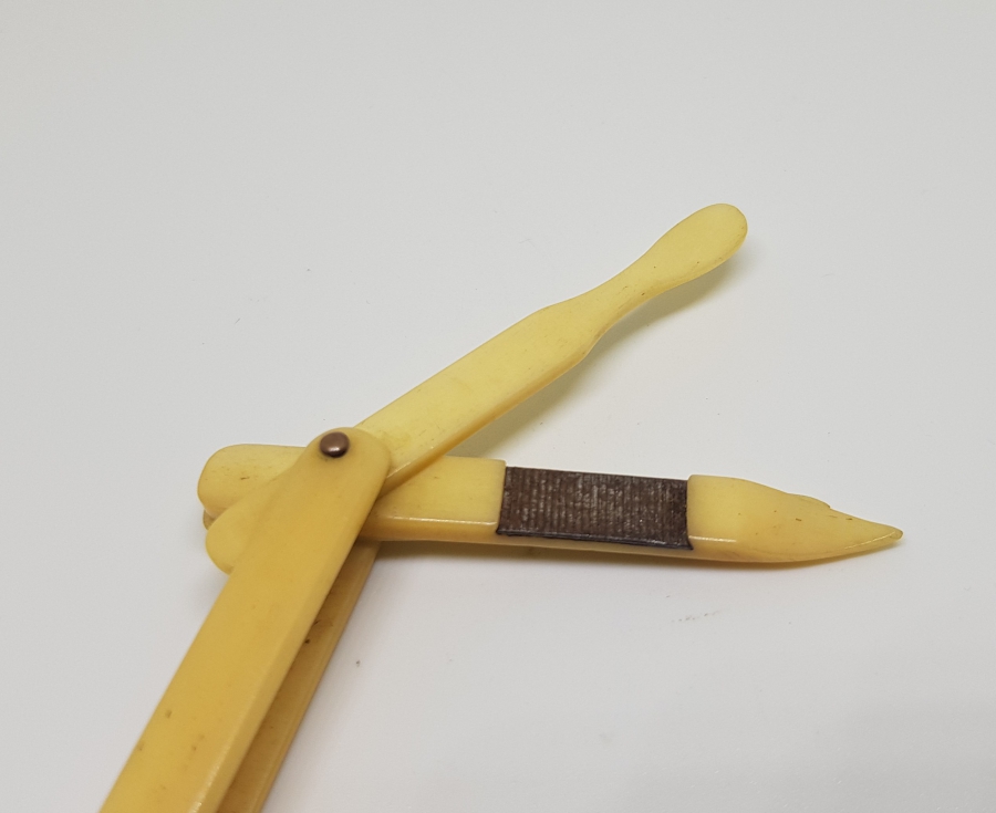 OSMANLI DÖNEMİ KEMİKTEN MAMUL MANİKÜR SETİ