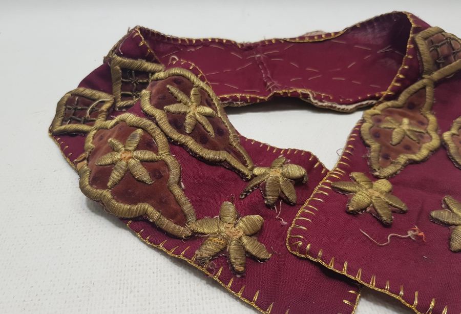 OSMANLI DÖNEMİ SIRMALI APLİKLERDEN YAPILMIŞ ANTİKA KEMER