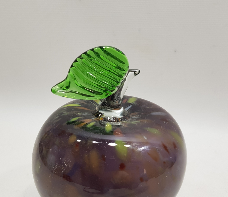 ÜFLEME CAMDAN MAMUL ELMA FİGÜRÜ