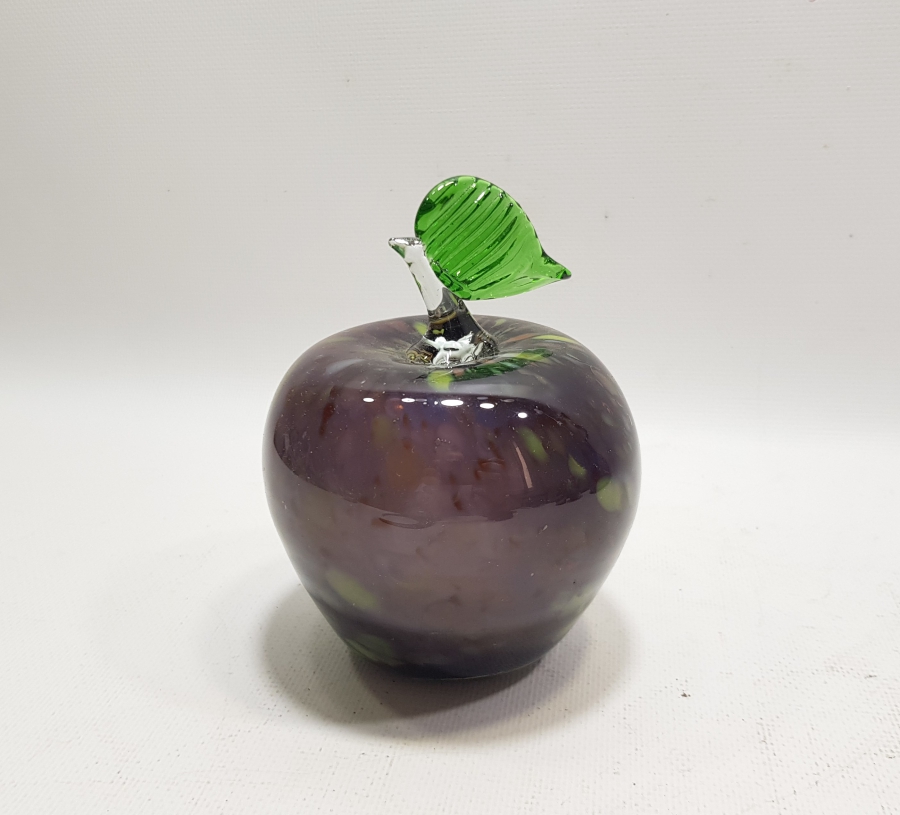 ÜFLEME CAMDAN MAMUL ELMA FİGÜRÜ