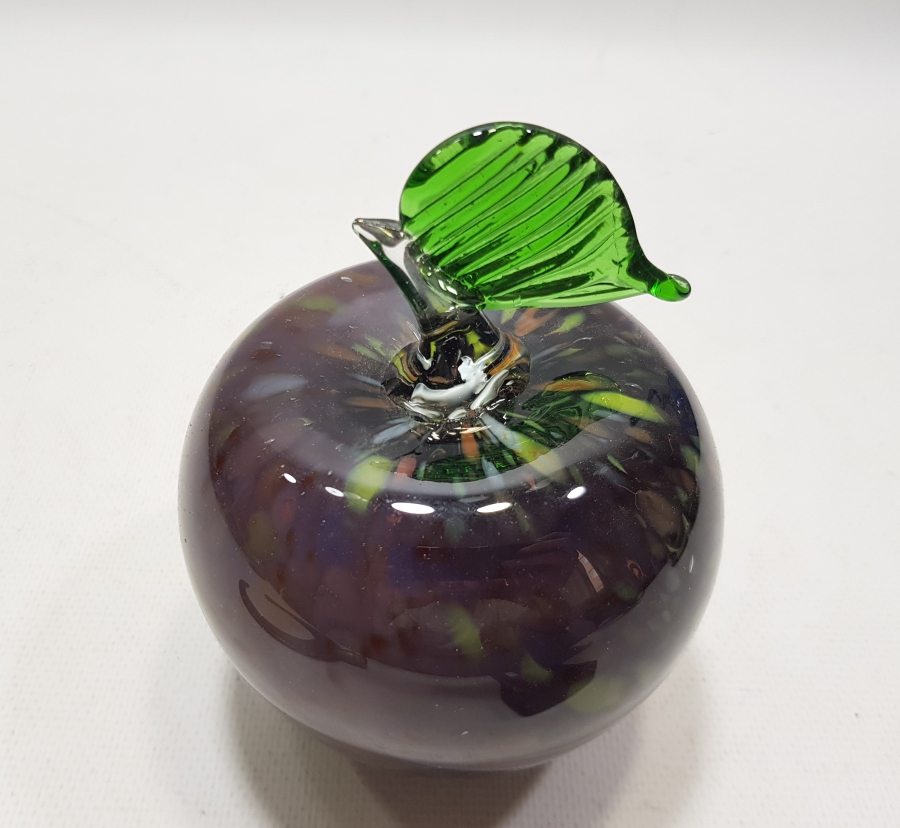 ÜFLEME CAMDAN MAMUL ELMA FİGÜRÜ