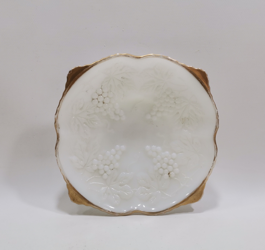 OSMANLI DÖNEMİ KABARTMA İŞÇİLİKLİ BÜYÜK BOY OPALİN ÜZÜMLÜK