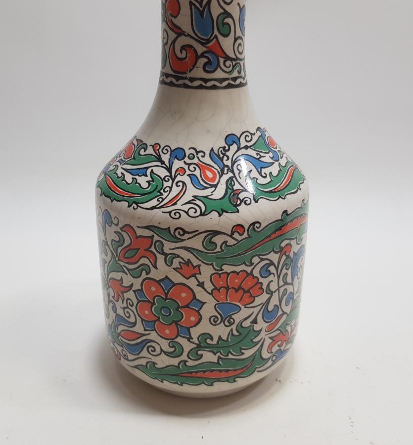 RUM İŞİ ALTI DAMGALI ANTİKA PORSELEN KARAF